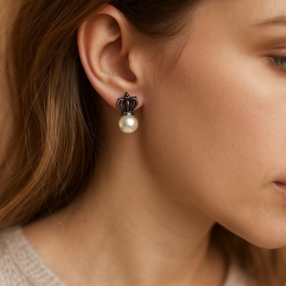 🤍 Elegant Silver and Pearl Drop Earrings – Classic Bridal or Holiday Jewelry